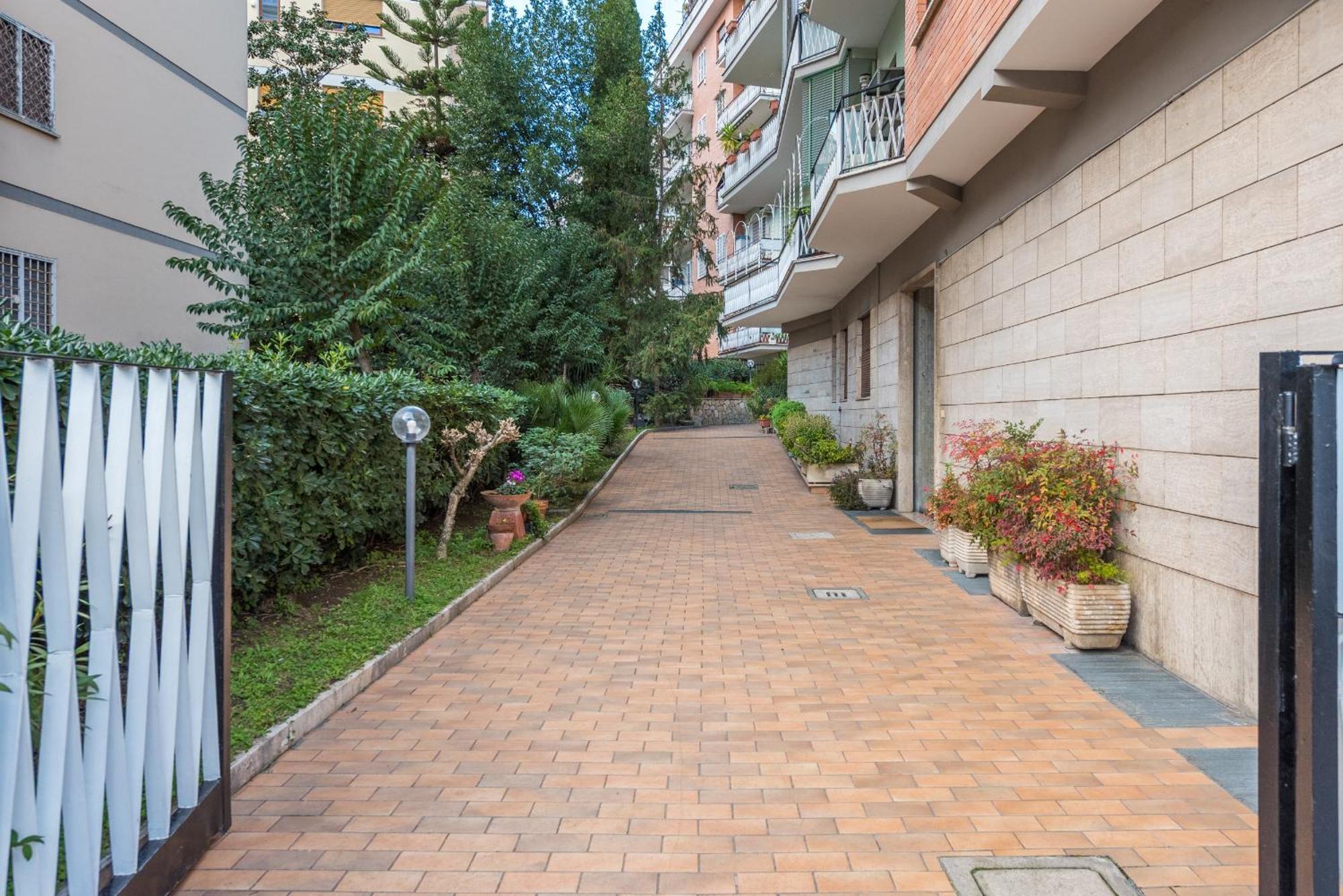 Ponte Milvio, Flat Moderno Con Ac, Wi-fi, Netflix * Roma